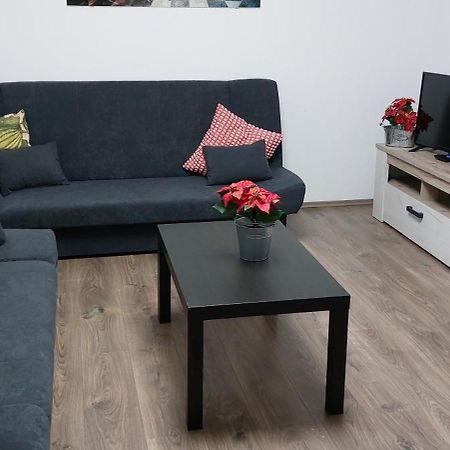 Apartman Megolina Вараждин Екстер'єр фото
